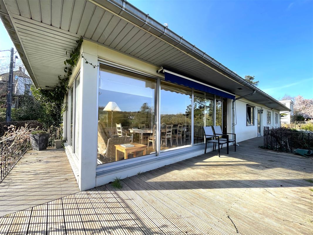 Villa nichée dans un cadre exceptionnel