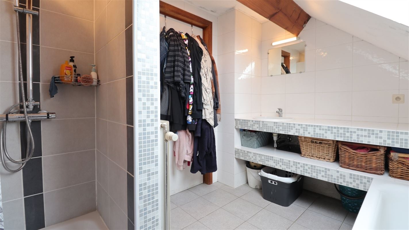 FAIRE OFFRE - 2 APPARTEMENTS - BEAU JARDIN