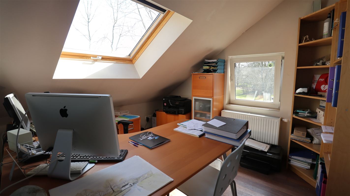 CENTRE DE REMISE EN FORME / BUREAUX/ CENTRE MEDICAL / GROS POTENTIEL