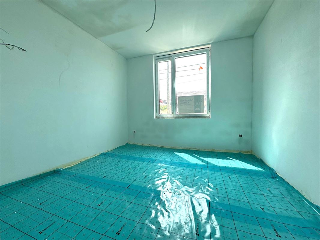 REZ-DE-CHAUSSEE, JARDIN, TERRASSE, 2CH - E11