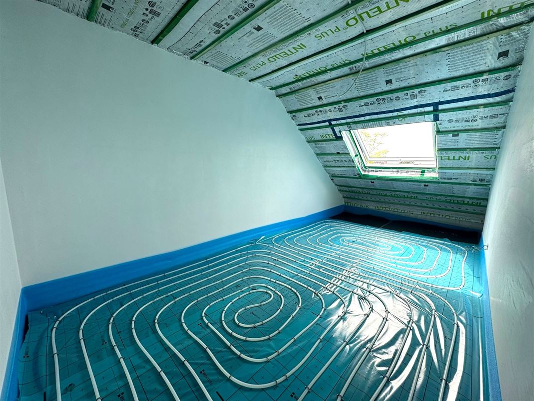 PENTHOUSE -  LUMINEUX, TERRASSE, 2CH - E22