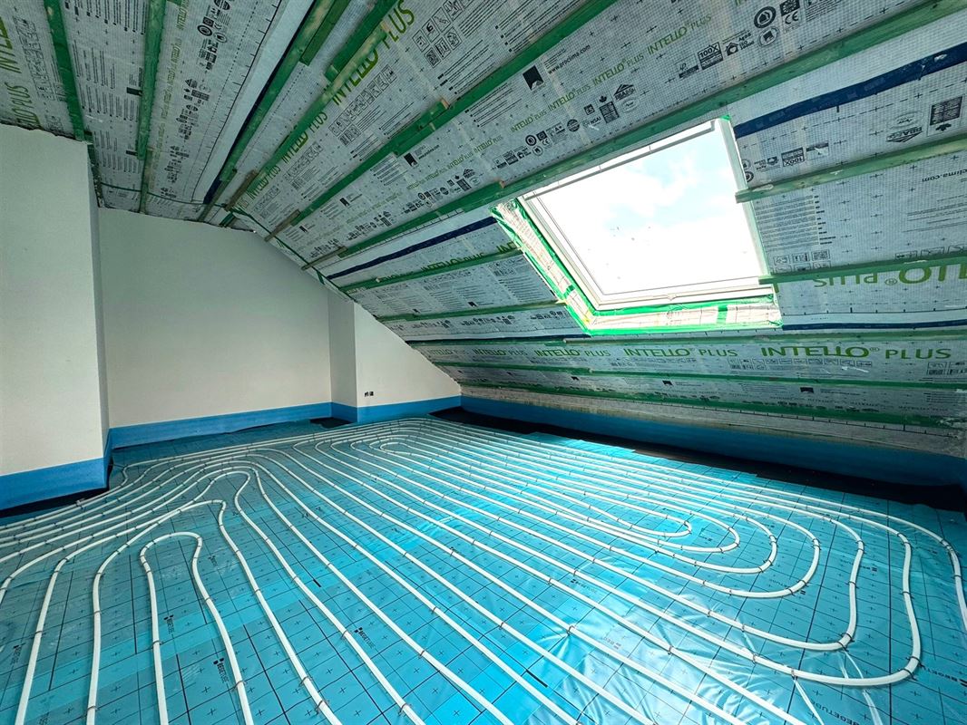 PENTHOUSE -  LUMINEUX, TERRASSE, 2CH - E22