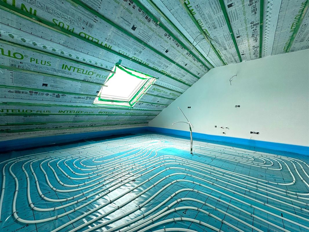 PENTHOUSE -  LUMINEUX, TERRASSE, 2CH - E22