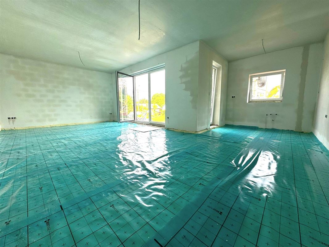 REZ-DE-CHAUSSEE, JARDIN, TERRASSE, 2CH - E11