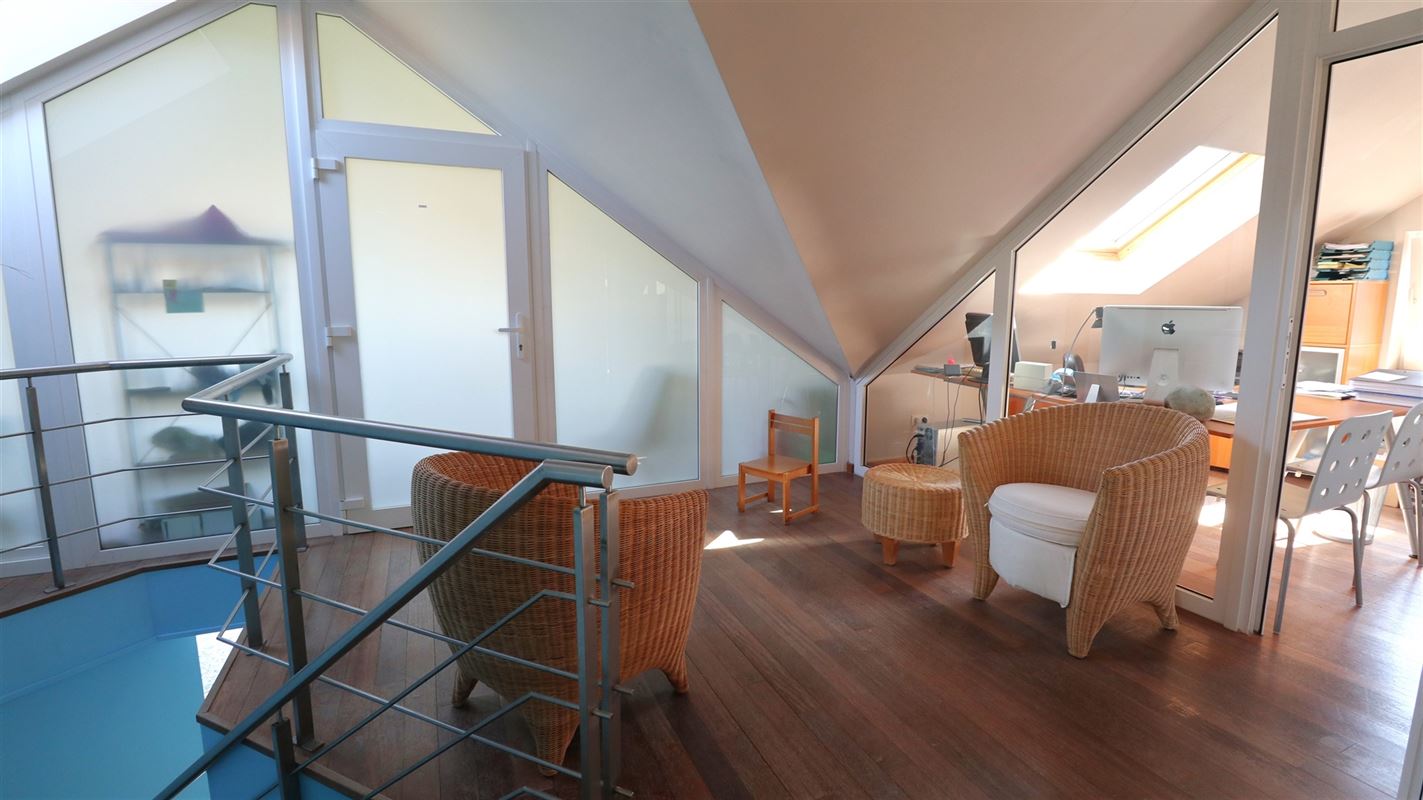 CENTRE DE REMISE EN FORME / BUREAUX/ CENTRE MEDICAL / GROS POTENTIEL