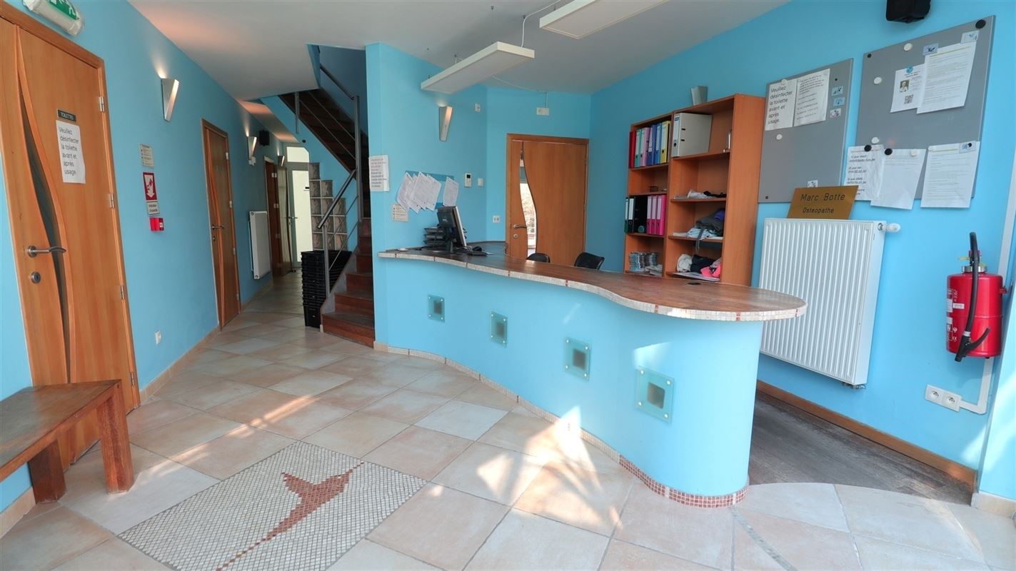 CENTRE DE REMISE EN FORME / BUREAUX/ CENTRE MEDICAL / GROS POTENTIEL