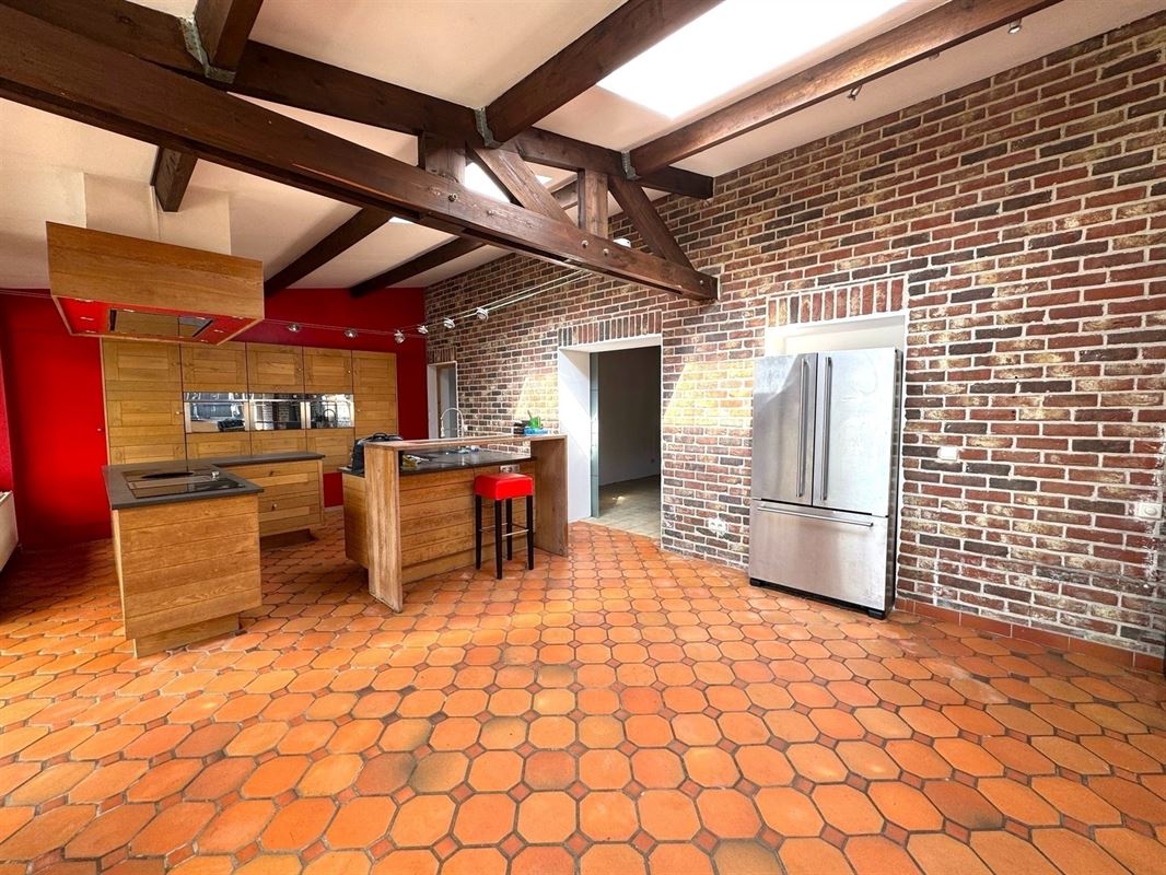 PISCINE - JACUZZI - JARDIN - 4 CH - CAMPAGNE