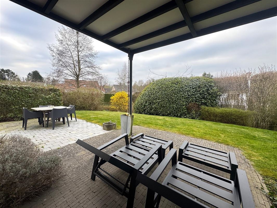 Magnifique appartement dans une copropriété avec piscine