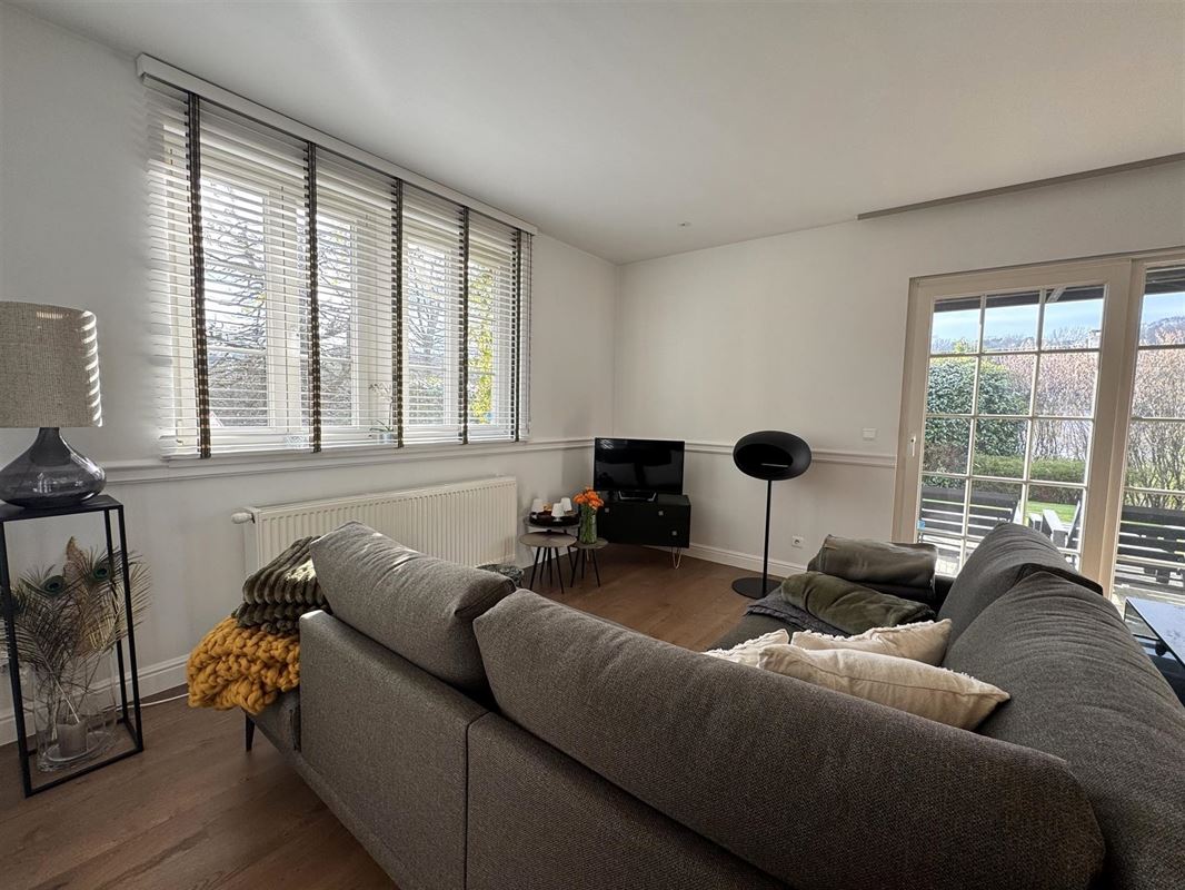 Magnifique appartement dans une copropriété avec piscine