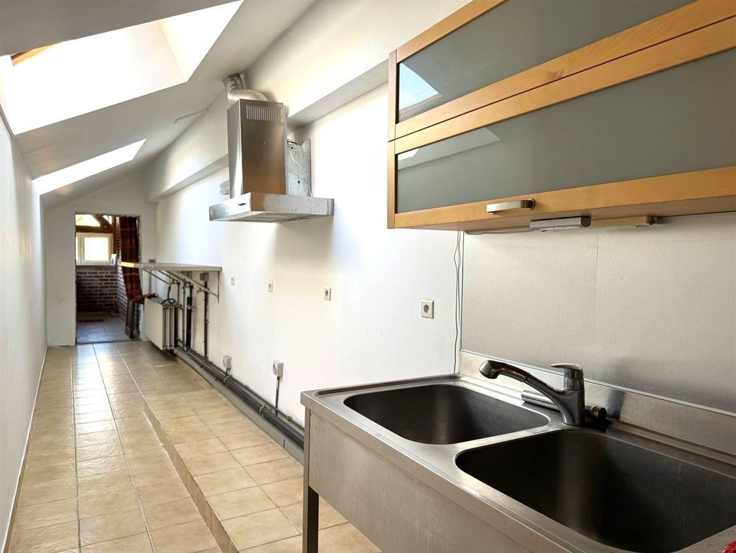 PISCINE - JACUZZI - JARDIN - 4 CH - CAMPAGNE