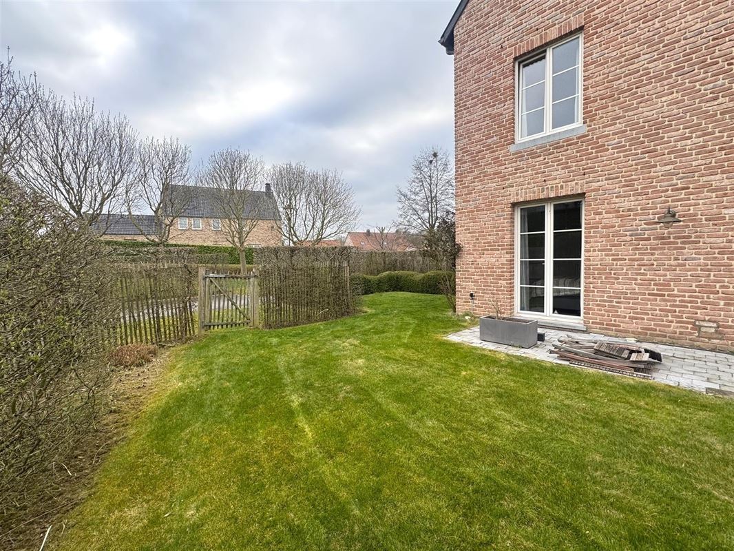 Magnifique appartement dans une copropriété avec piscine