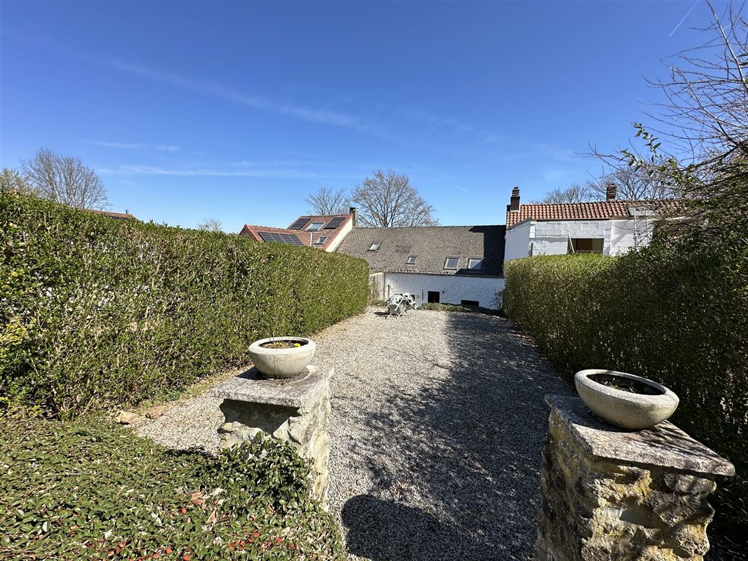 Charmante fermette villageoise de 1724!