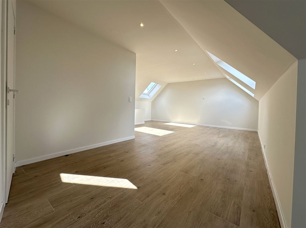 Superbe appartement 3ch presque neuf! ! PEB A!