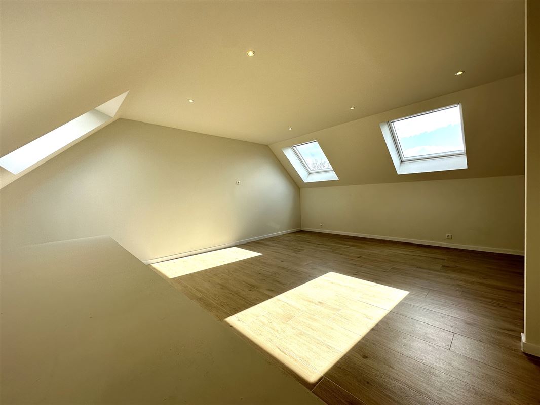 Superbe appartement 3ch presque neuf! ! PEB A!