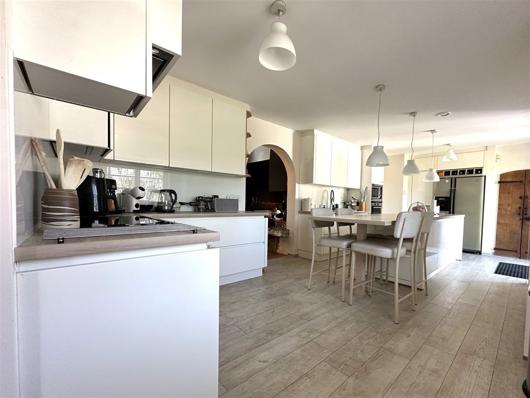 Splendide double habitation! 2 adresses- 2 parcelles!