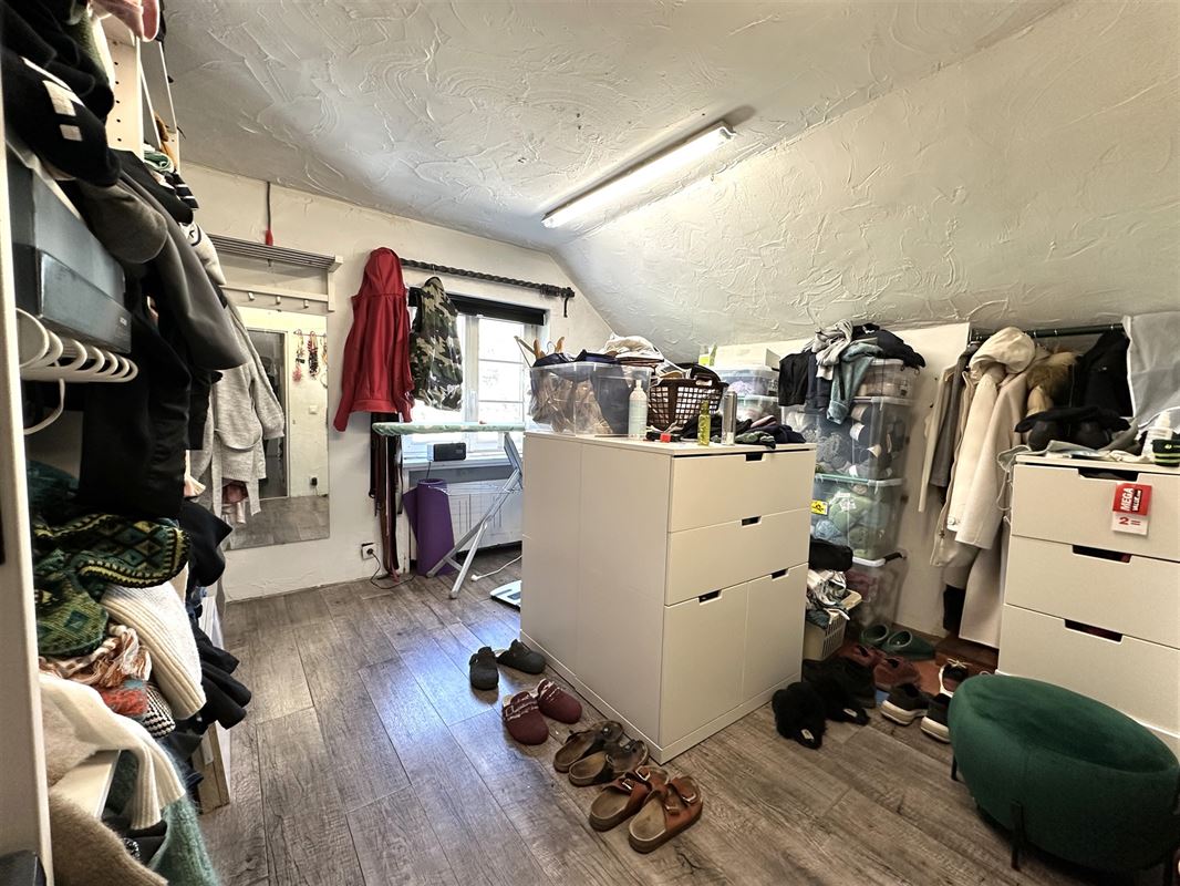 Splendide double habitation! 2 adresses- 2 parcelles!