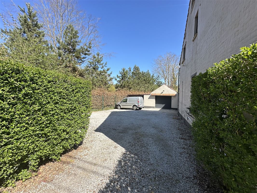 Splendide double habitation! 2 adresses- 2 parcelles!