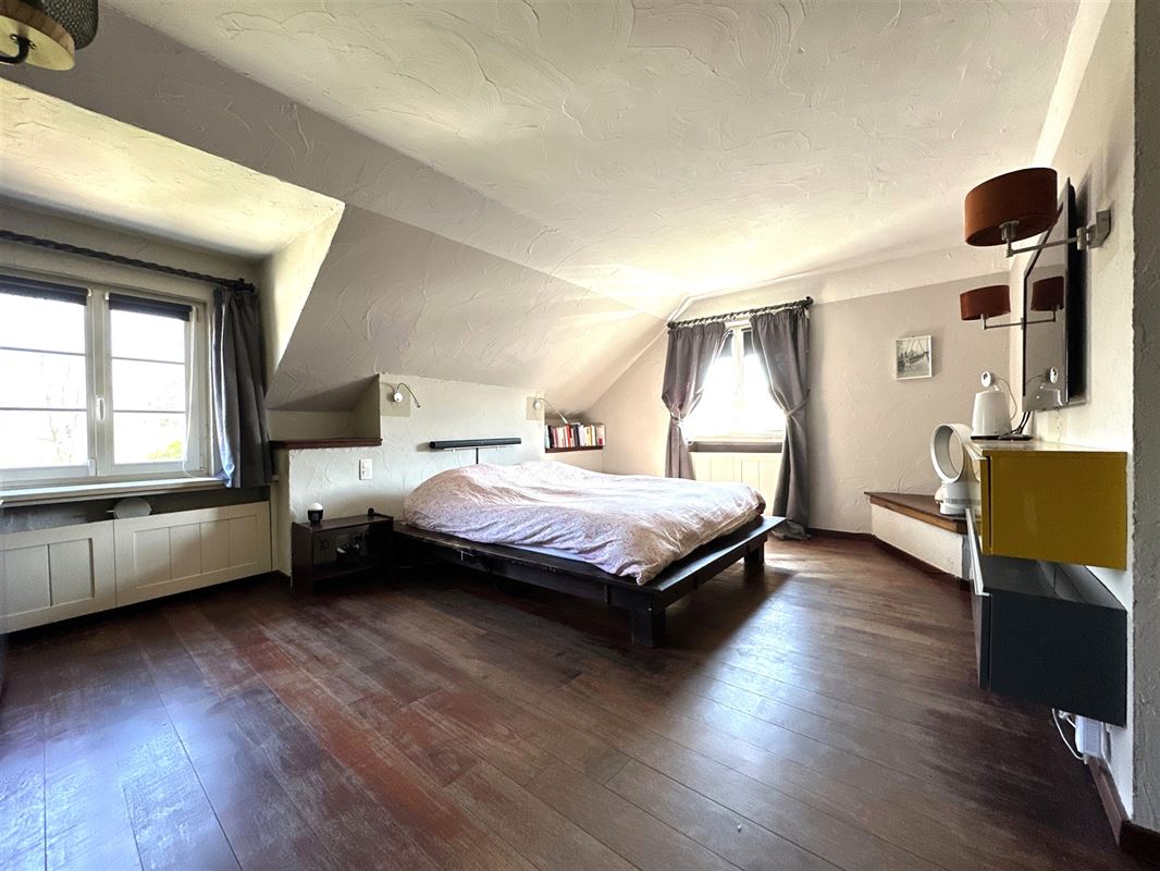 Splendide double habitation! 2 adresses- 2 parcelles!