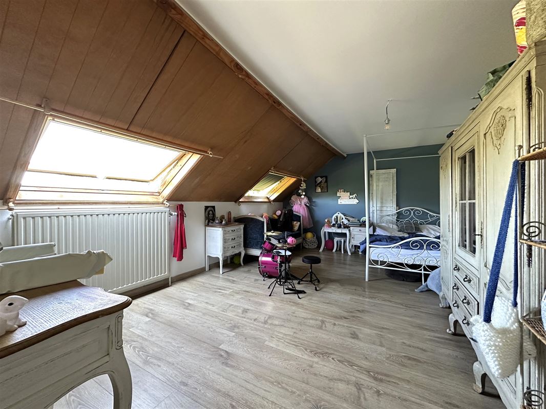 Propriété équestre: Maison, appt, écurie, pistes + loc prair