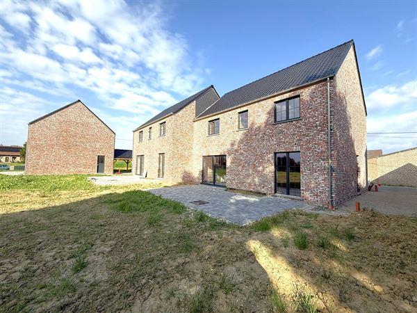 Projet Noduwez - commandants Ramoisiaux