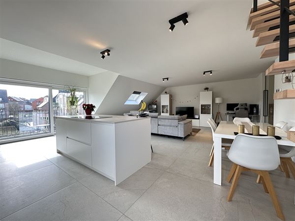 Superbe appartement 3ch presque neuf! ! PEB A!