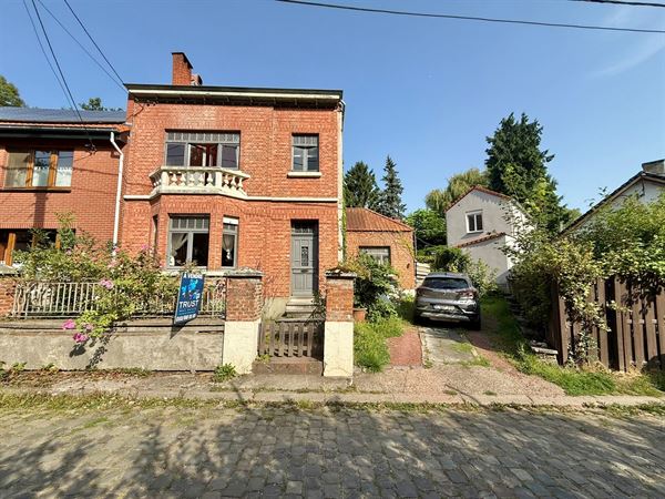 MAISON A RENOVER + PETITE MAISON PROF LIBERALE - FORET 2'