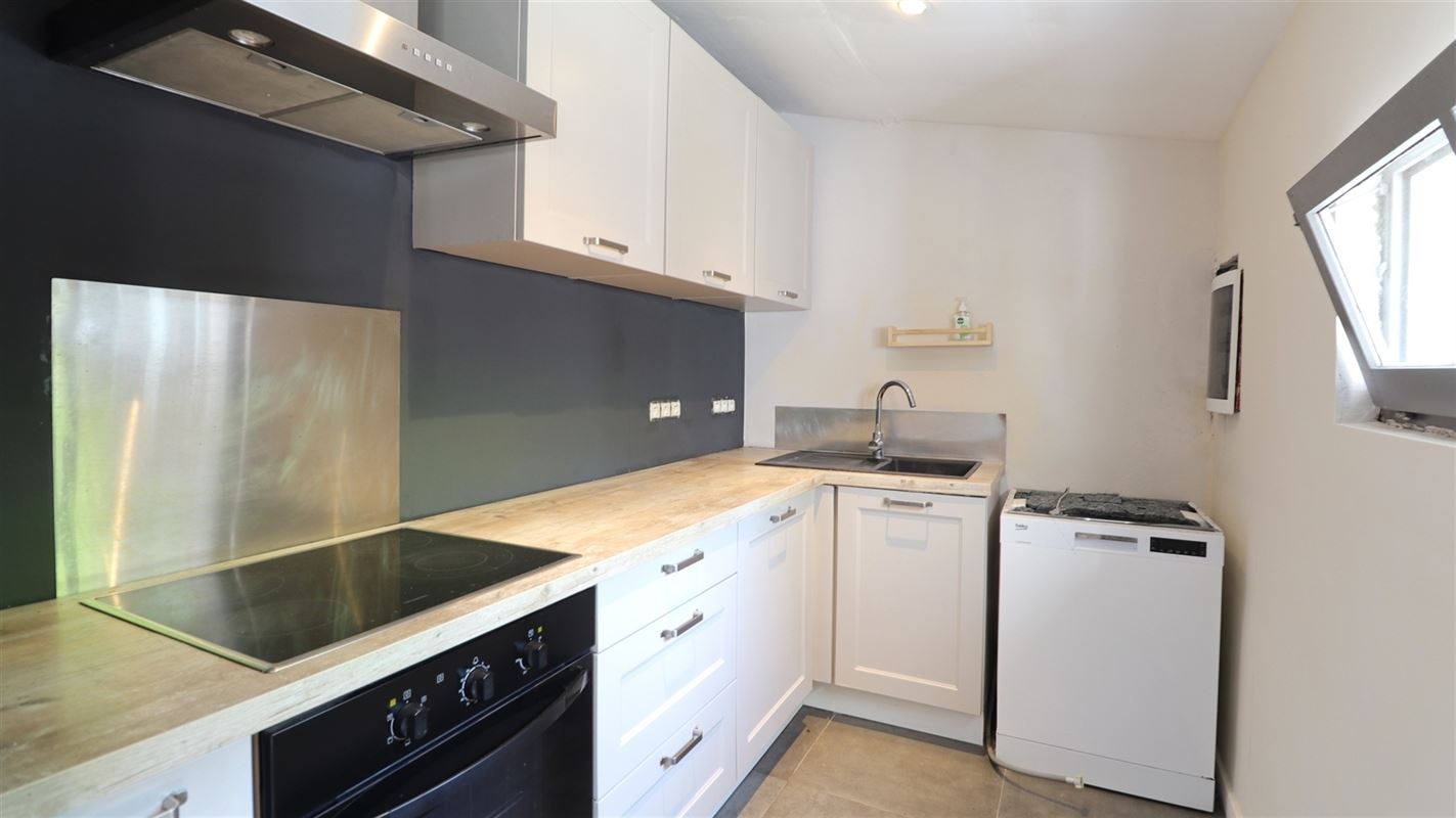 MAISON A RENOVER + PETITE MAISON PROF LIBERALE - FORET 2'