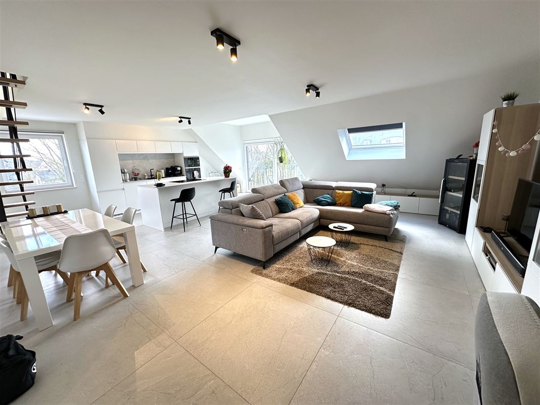 Superbe appartement 3ch presque neuf! ! PEB A!