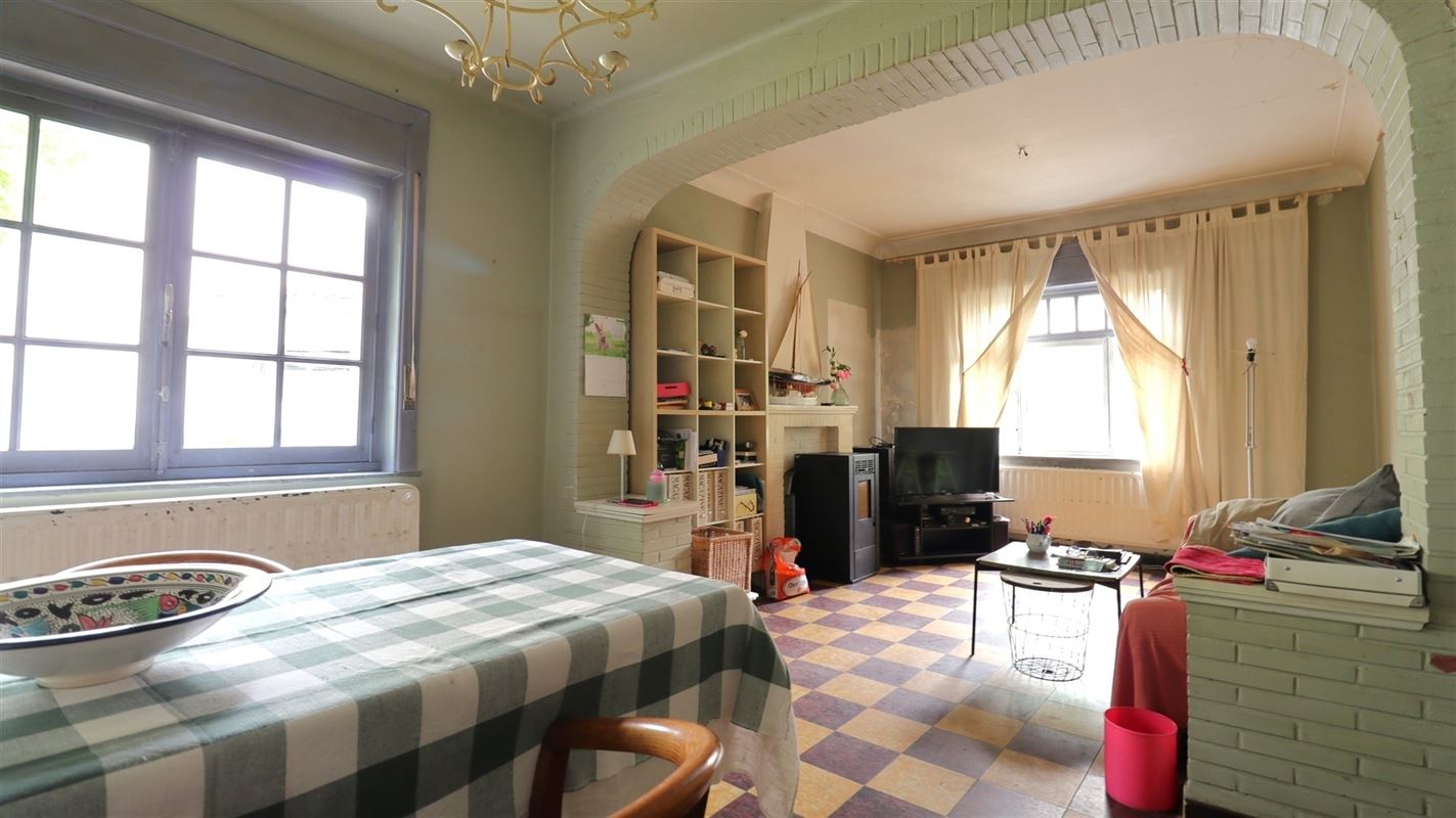MAISON A RENOVER + PETITE MAISON PROF LIBERALE - FORET 2'