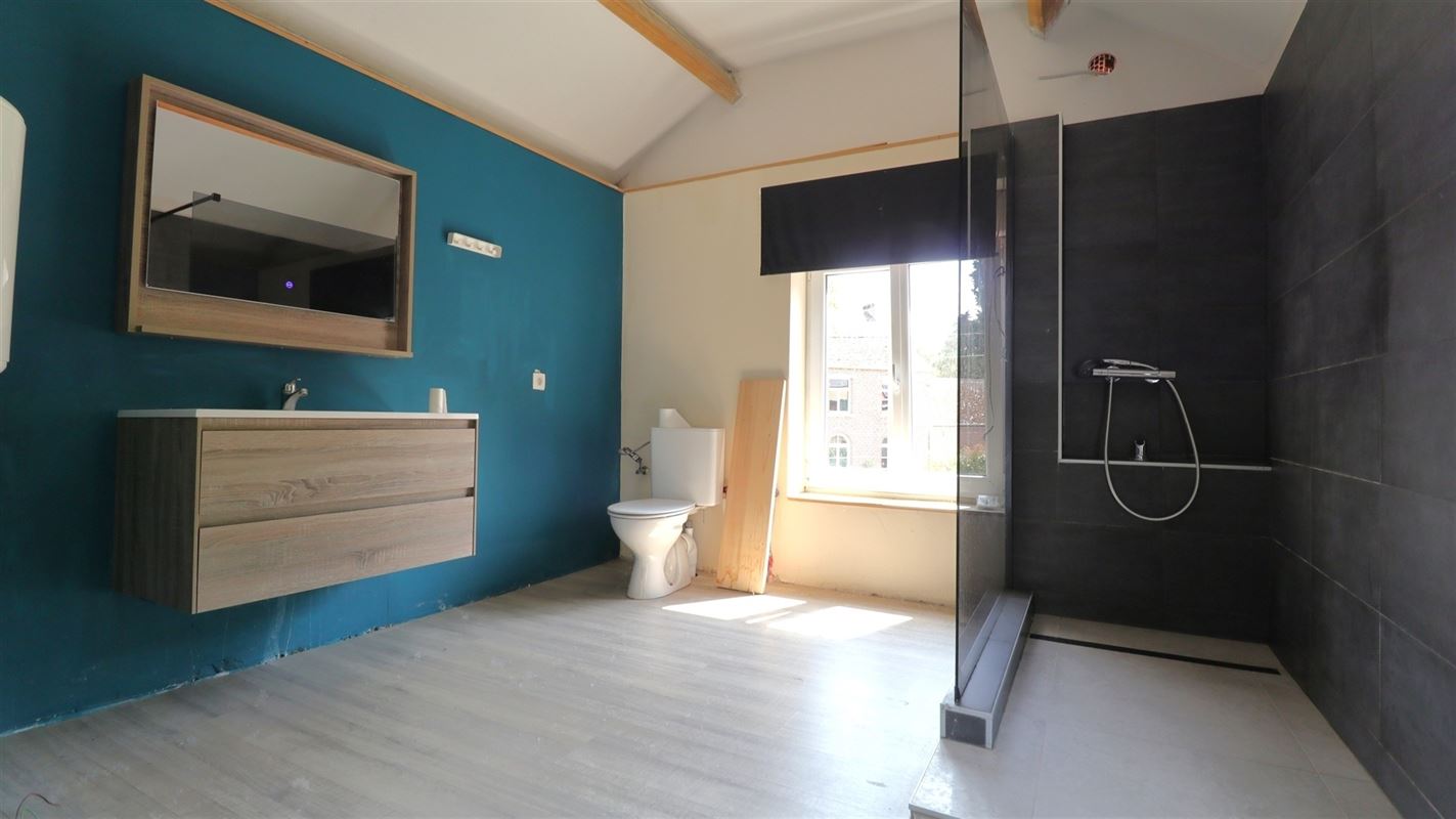 MAISON A RENOVER + PETITE MAISON PROF LIBERALE - FORET 2'