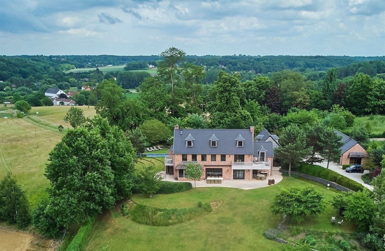 Écrin de luxe face à un panorama unique