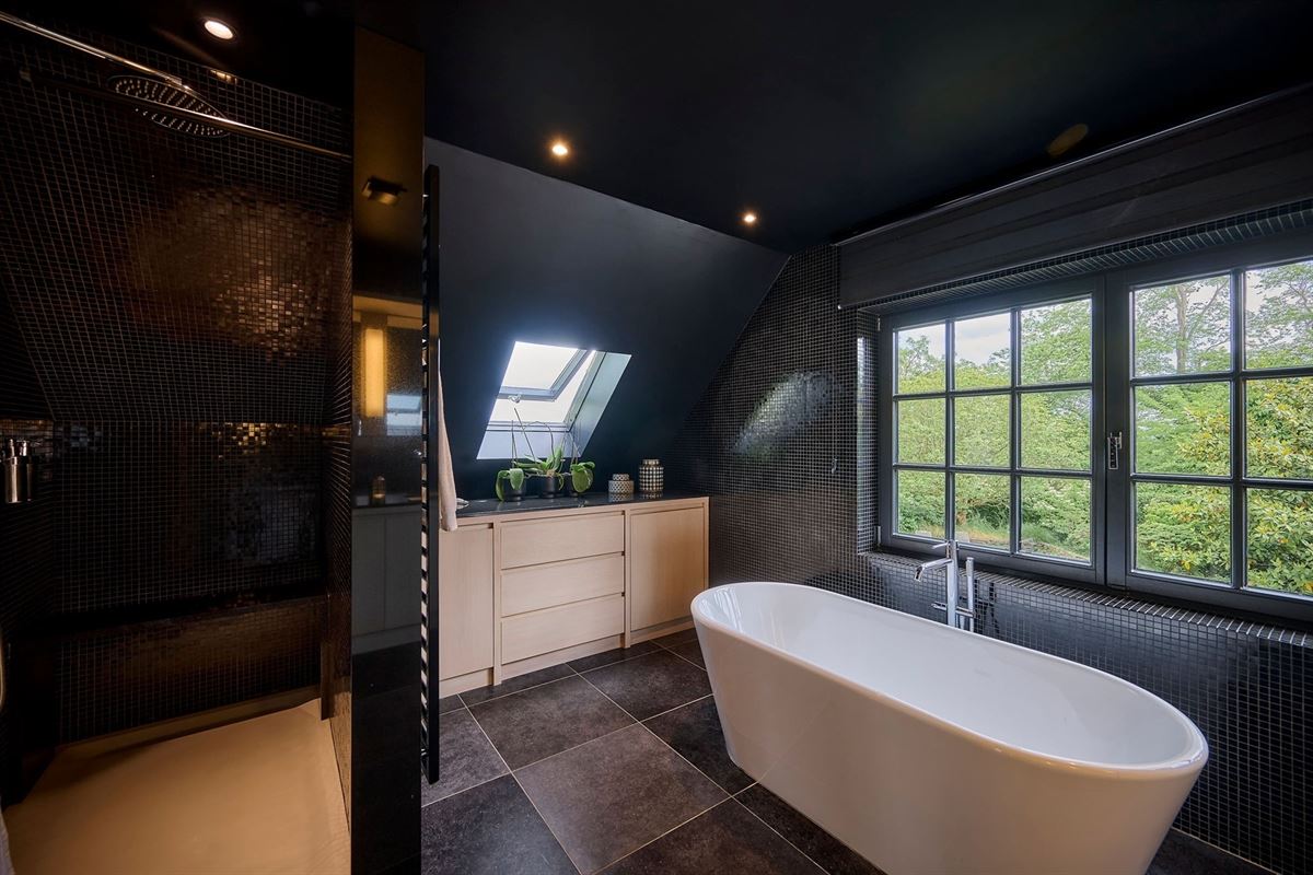 Écrin de luxe face à un panorama unique