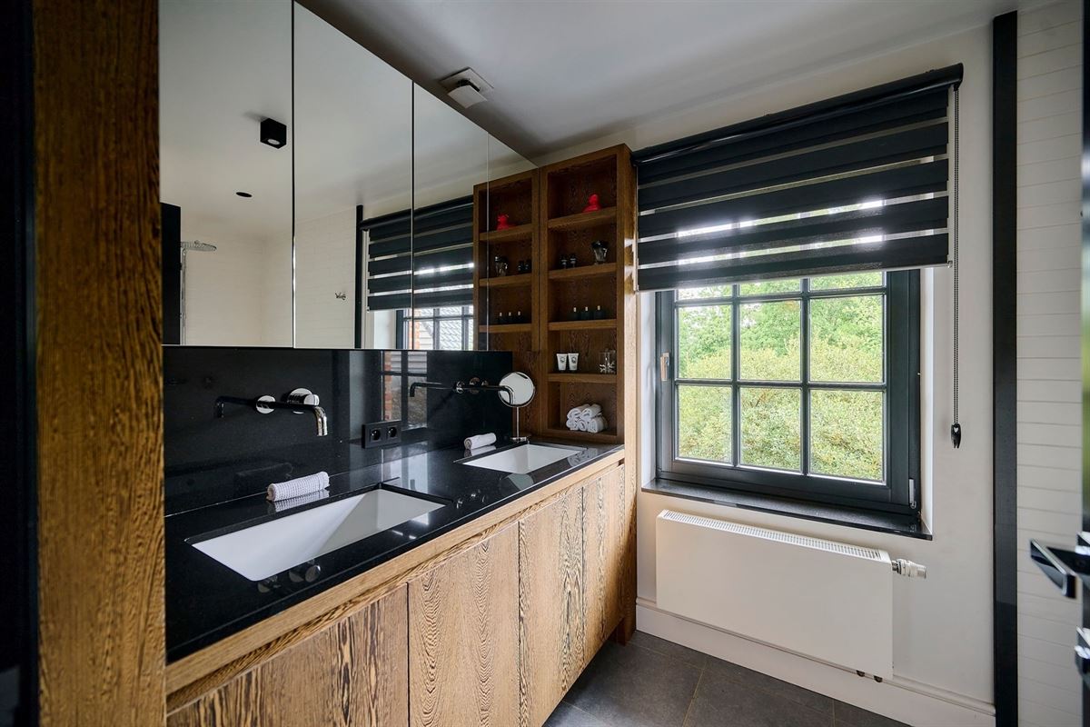 Écrin de luxe face à un panorama unique