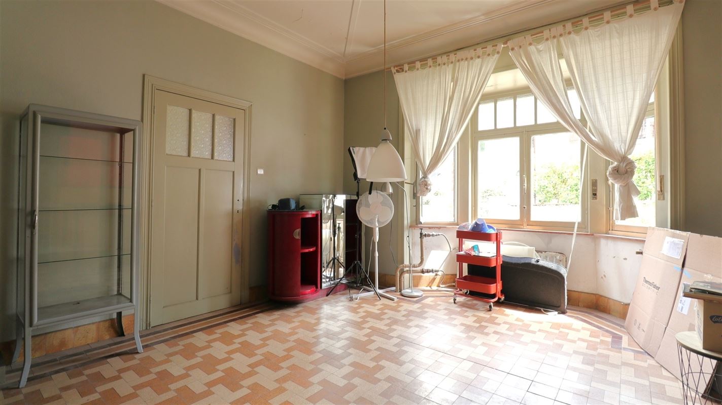 MAISON A RENOVER + PETITE MAISON PROF LIBERALE - FORET 2'