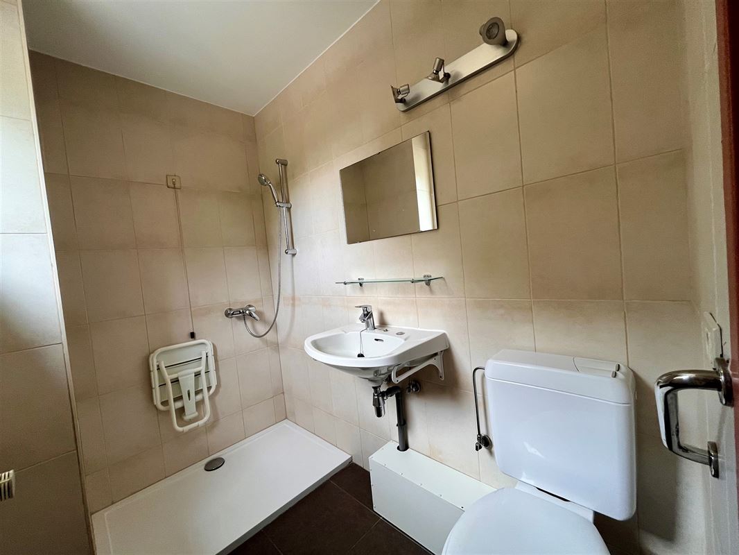 Appartement rénové avec services