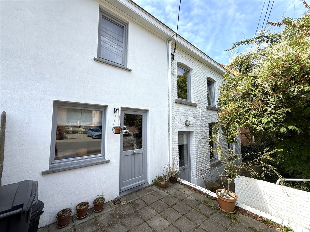 CHARME - CALME - PROFESSION LIBERALE/STUDIO