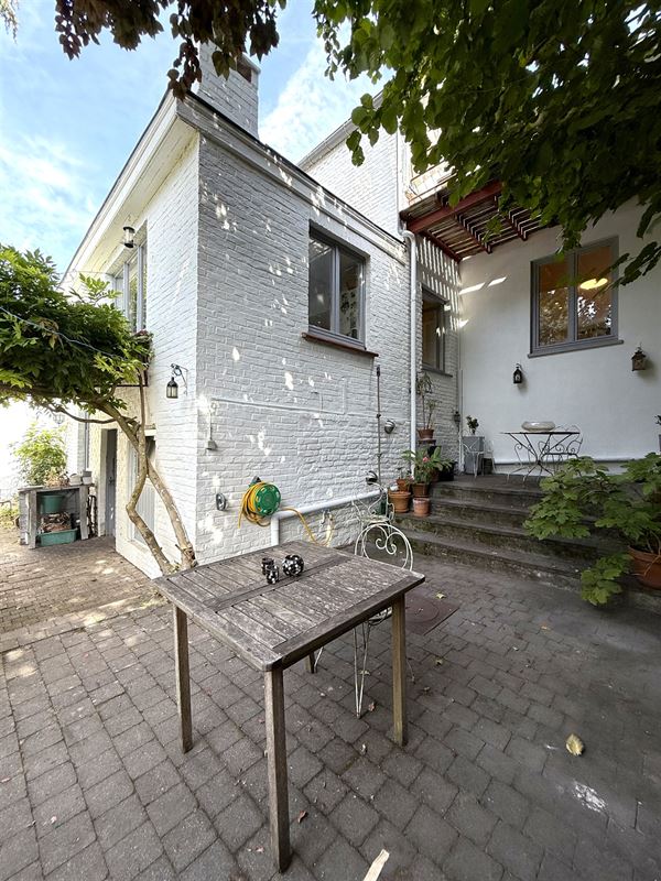 CHARME - CALME - PROFESSION LIBERALE/STUDIO