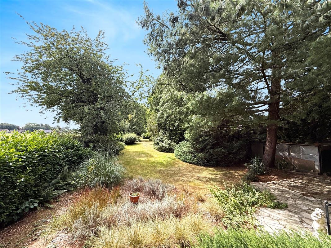 4M SOUS PLAFOND - CHARME - COUP DE COEUR - A RENOVER