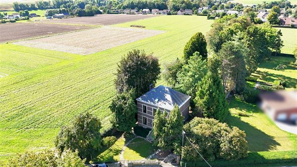 4M SOUS PLAFOND - CHARME - COUP DE COEUR - A RENOVER