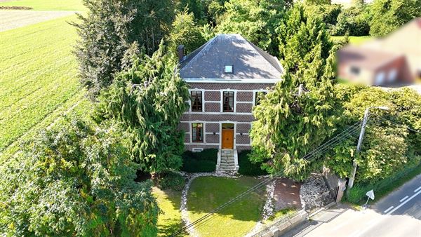 4M SOUS PLAFOND - CHARME - COUP DE COEUR - A RENOVER