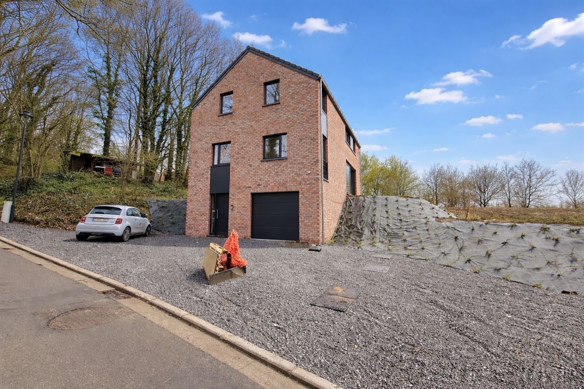 Jolie maison neuve - belles finitions!