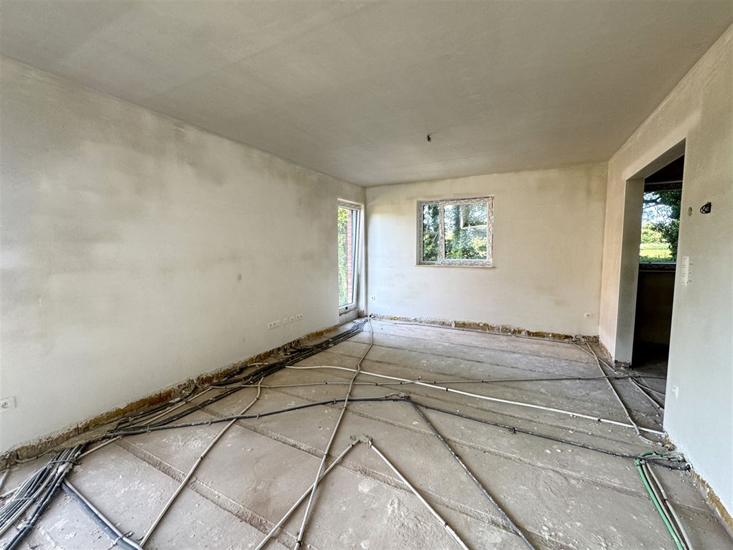 LOT 2 - Maison 4façades neuve - éco-intelligente!