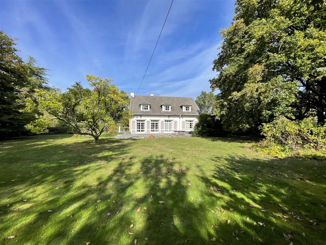 Magnifique villa dans un écrin de verdure