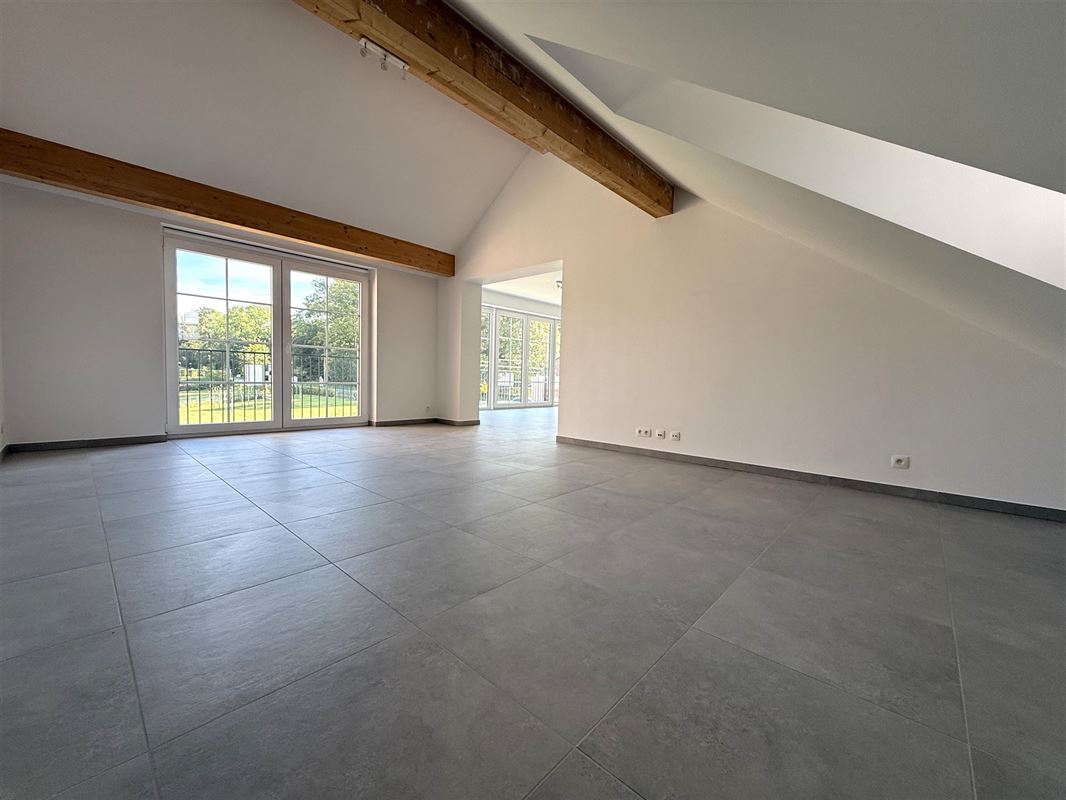 Joli appartement 3ch-2sdb (parking inclus)