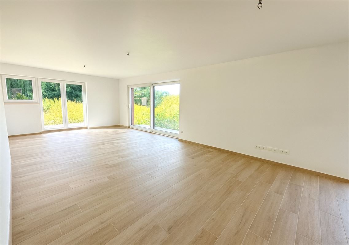 LOT 1 - Maison 4façades neuve - éco-intelligente!