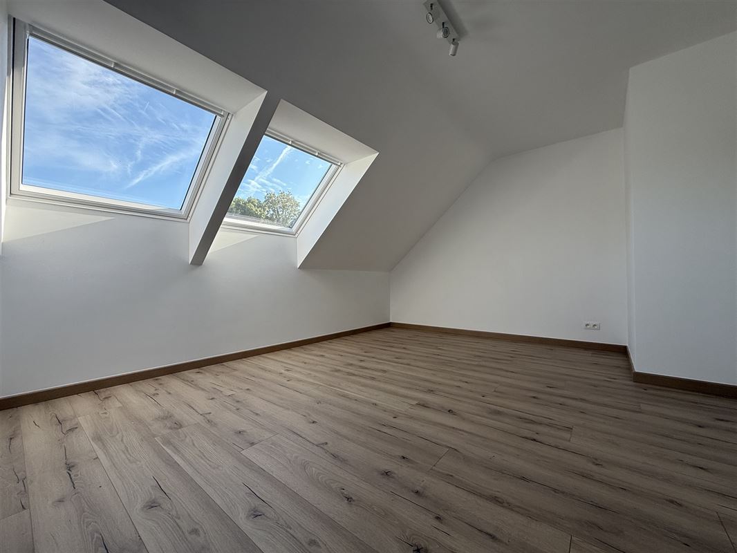 Joli appartement 3ch-2sdb (parking inclus)