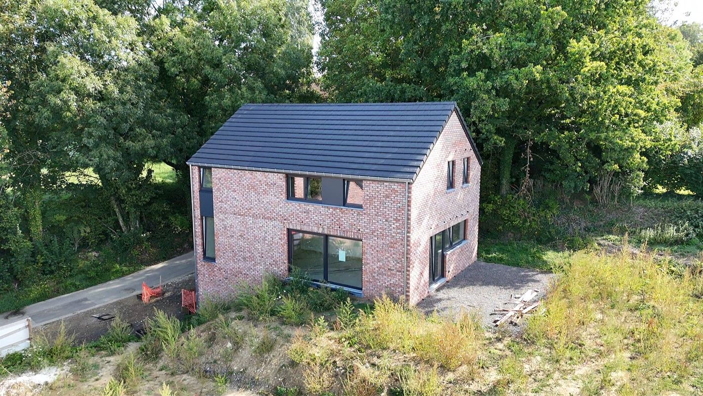 3 maisons unifamiliales