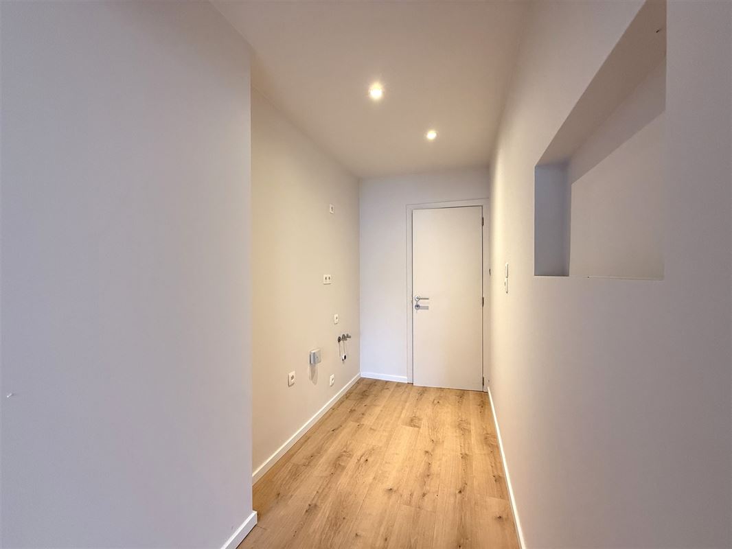 Petit immeuble de rapport RÉNOVÉ à Basse-Wavre!