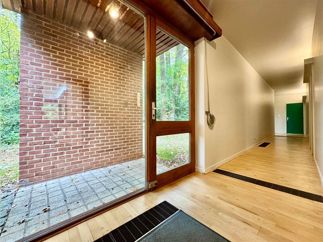 MAGNIFIQUE MAISON DE PLAIN PIED DANS LES BOIS