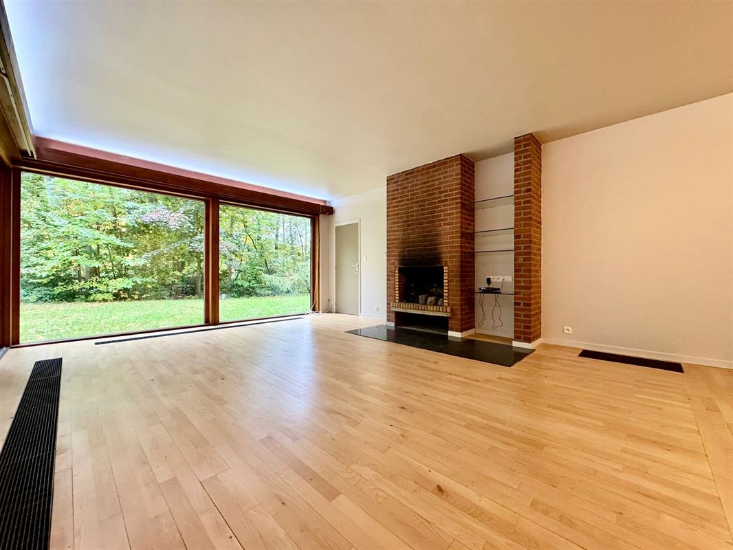 MAGNIFIQUE MAISON DE PLAIN PIED DANS LES BOIS
